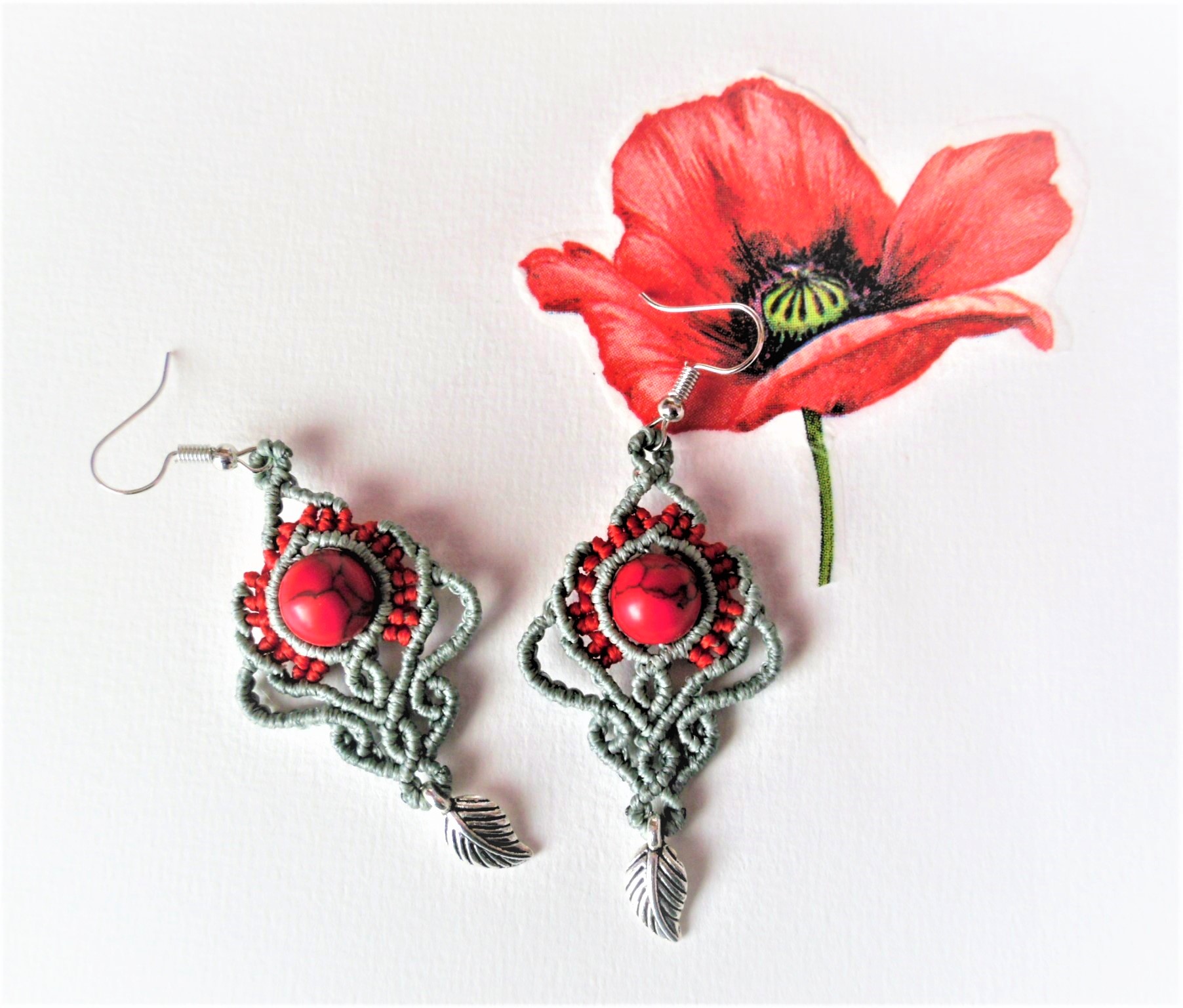 howlit macrame earrings 1