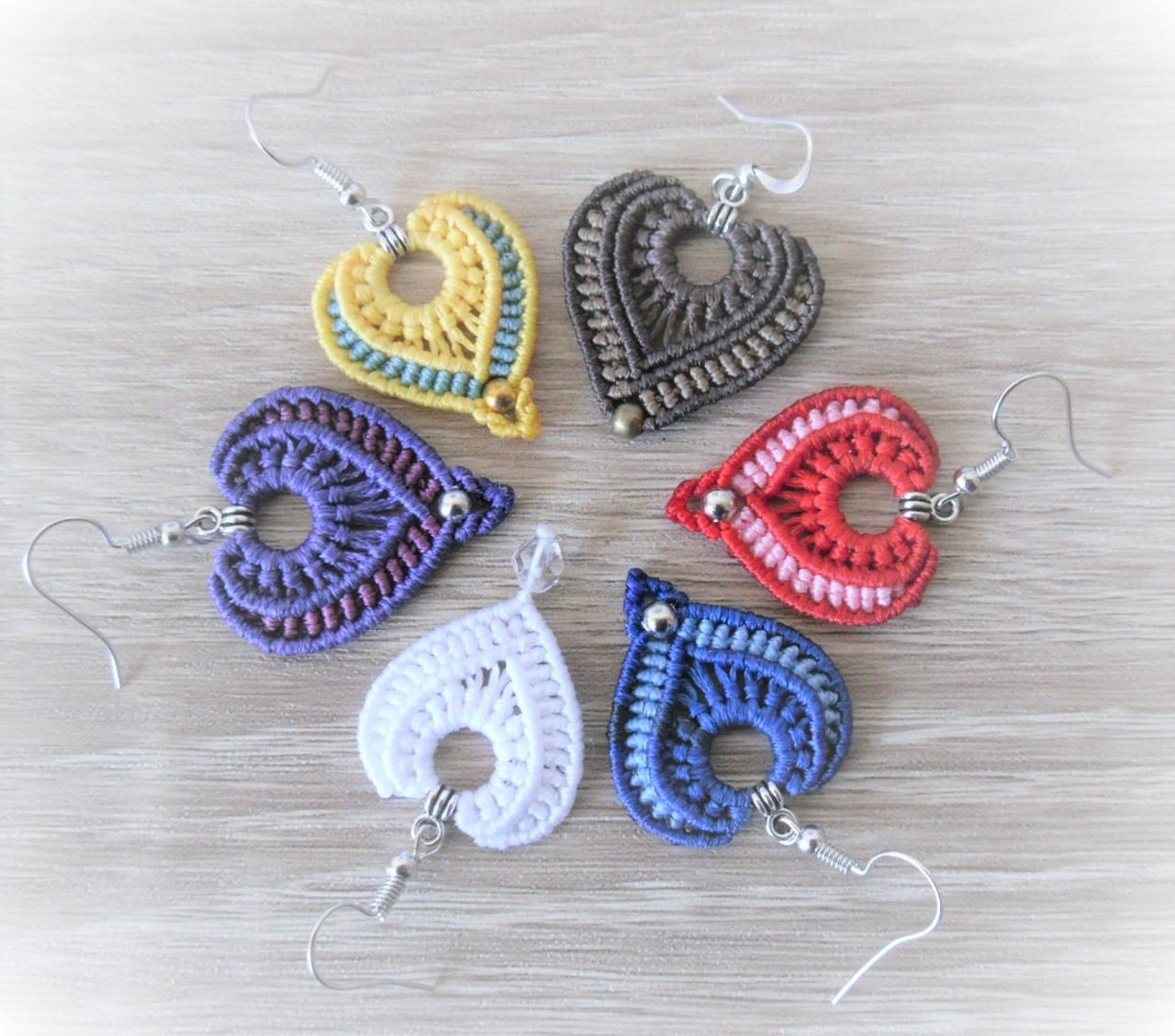 macrame earrings haert