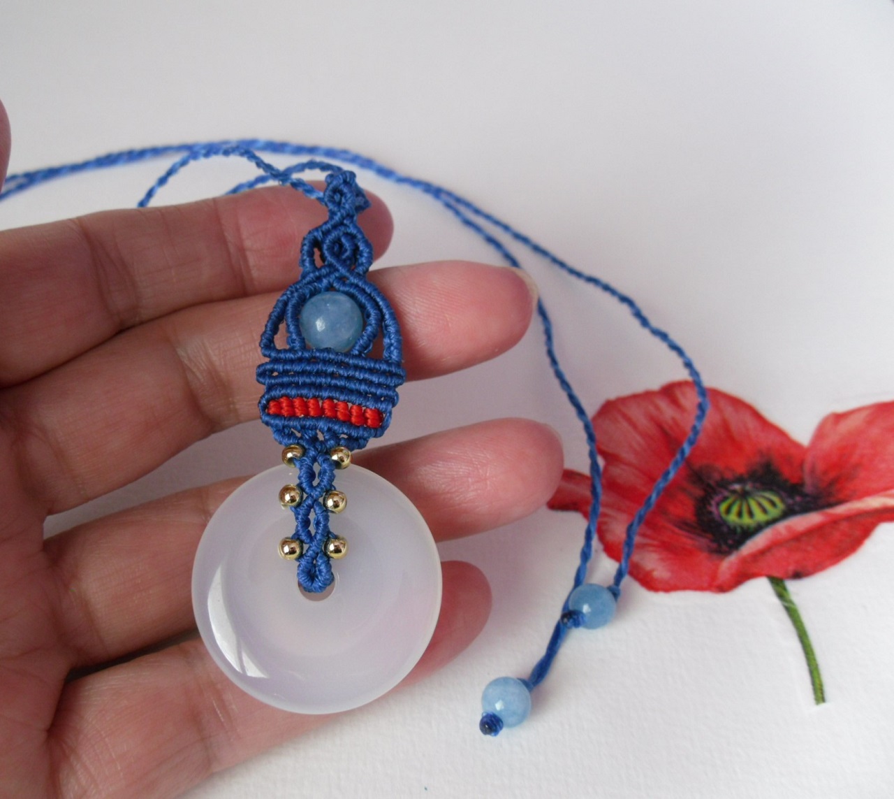 macrame pendant 6